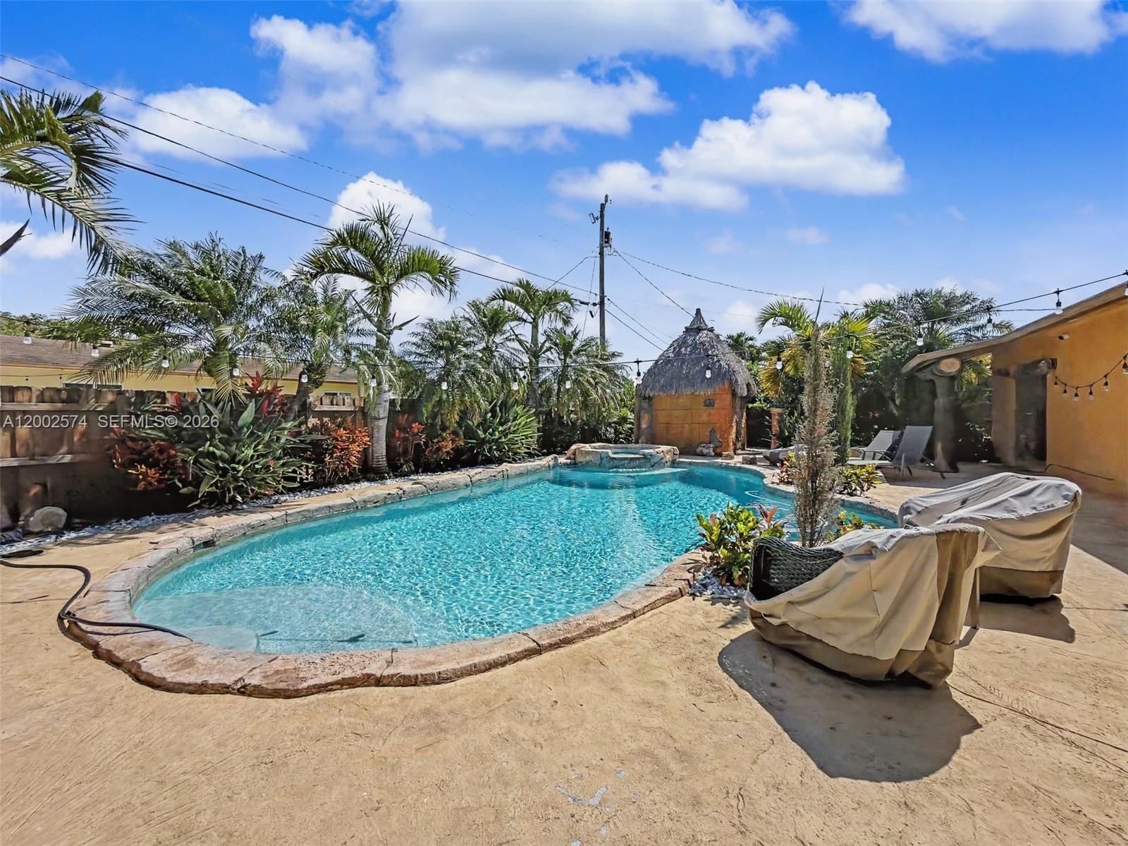 Real estate property located at 9837 194th St, Miami-dade, Bel Aire Sec 3, Cutler Bay, FL