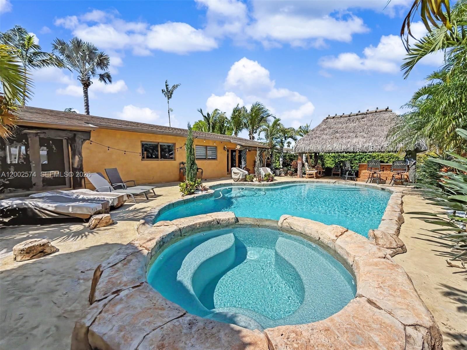 Real estate property located at 9837 194th St, Miami-dade, Bel Aire Sec 3, Cutler Bay, FL