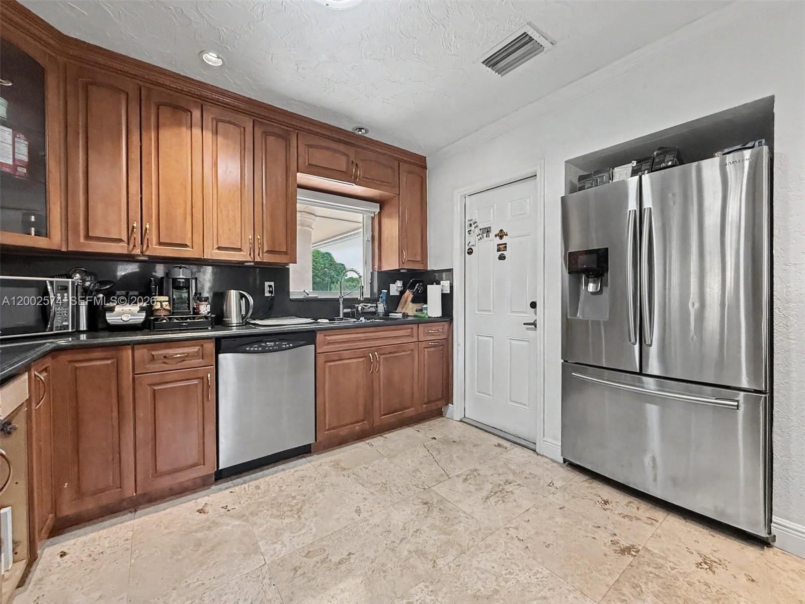 Real estate property located at 9837 194th St, Miami-dade, Bel Aire Sec 3, Cutler Bay, FL