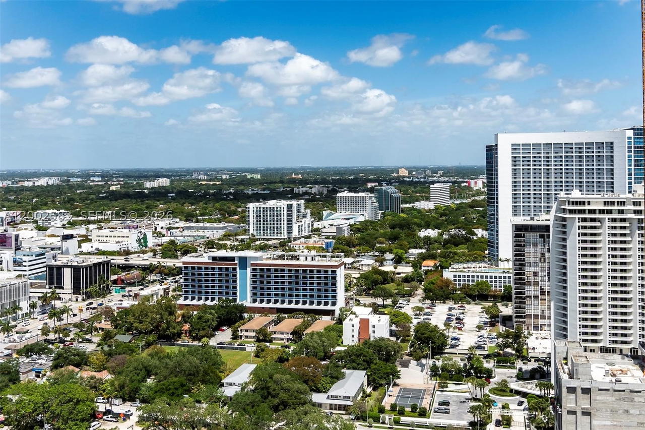 Real estate property located at 480 31st St #3007, Miami-dade, Gran Paraiso, Miami, FL