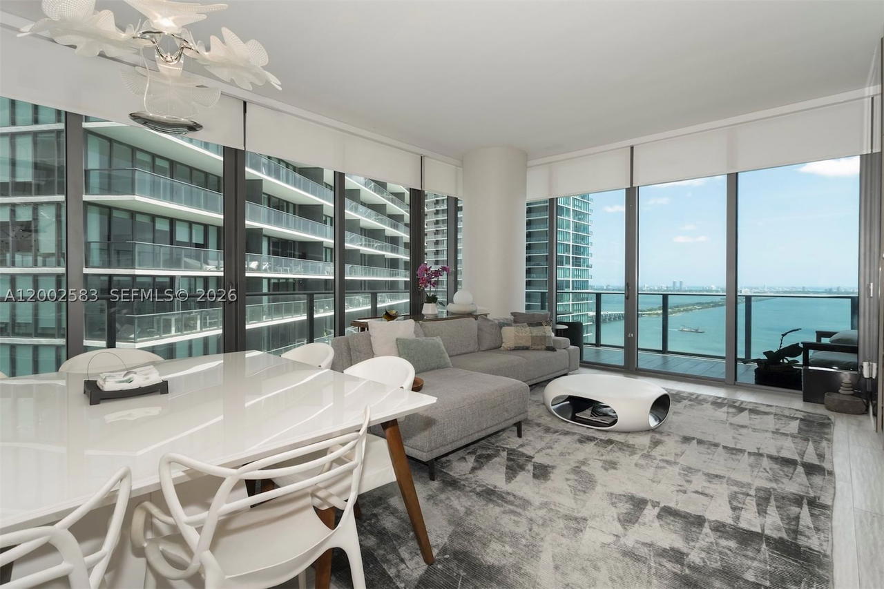 Real estate property located at 480 31st St #3007, Miami-dade, Gran Paraiso, Miami, FL
