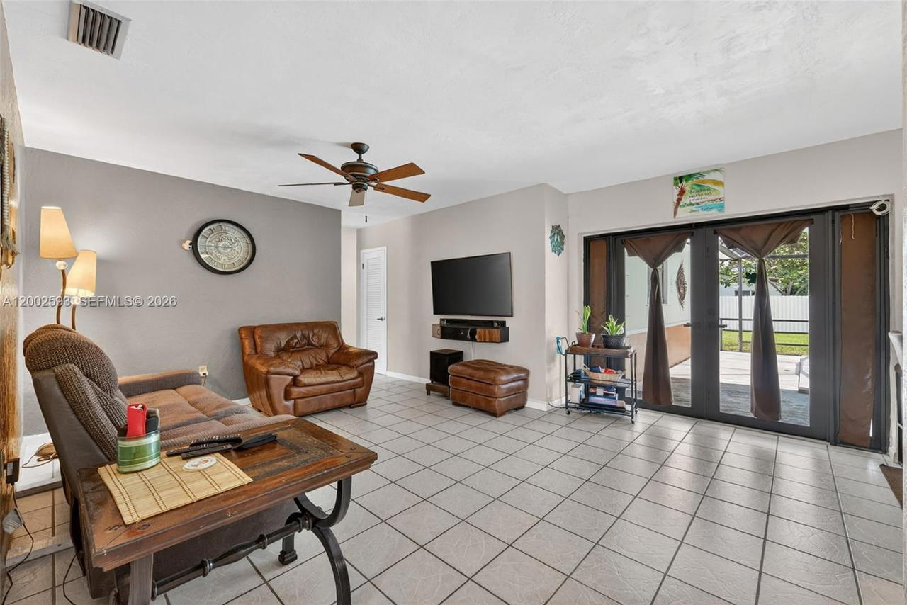 Real estate property located at 10431 82nd Ct, Miami-dade, Continental Homes, Miami, FL