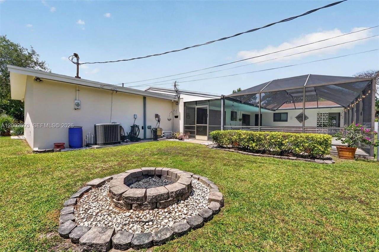 Real estate property located at 10431 82nd Ct, Miami-dade, Continental Homes, Miami, FL