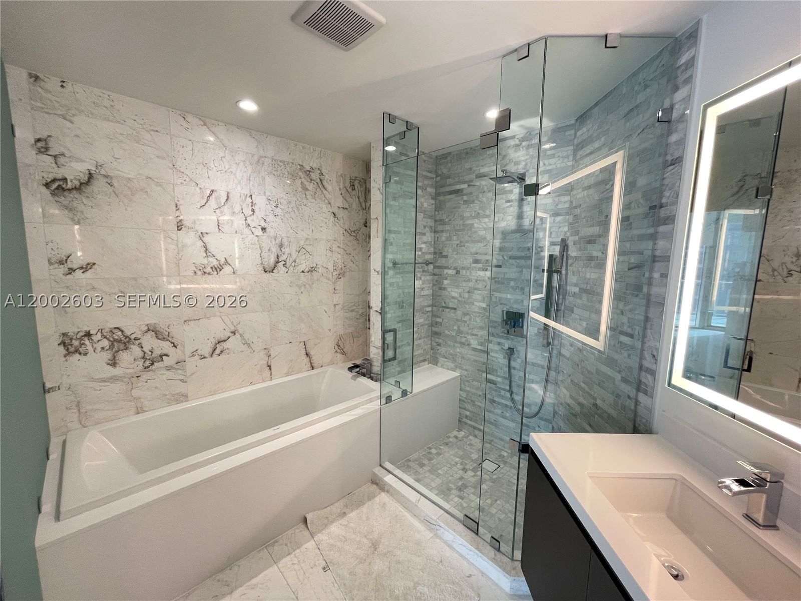 Real estate property located at 851 1st Ave #3103, Miami-dade, Paramount Miami, Miami, FL