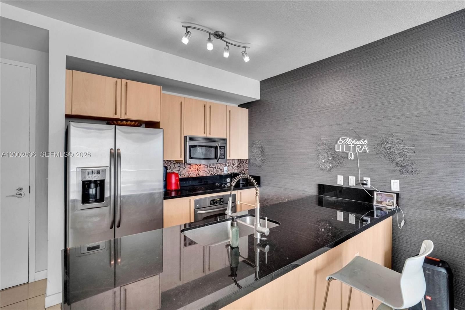 Real estate property located at 79 12th St #1605, Miami-dade, The Axis On Brickell Cond, Miami, FL