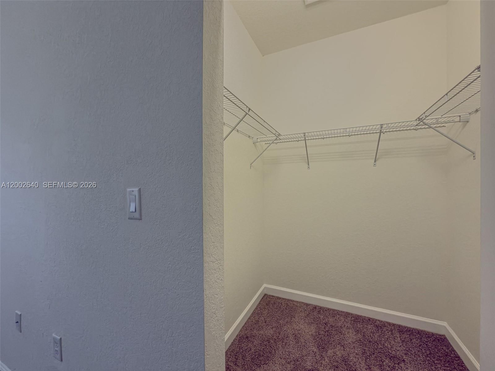 Real estate property located at 10629 32nd Ln, Miami-dade, Aquabella Section Two, Hialeah, FL