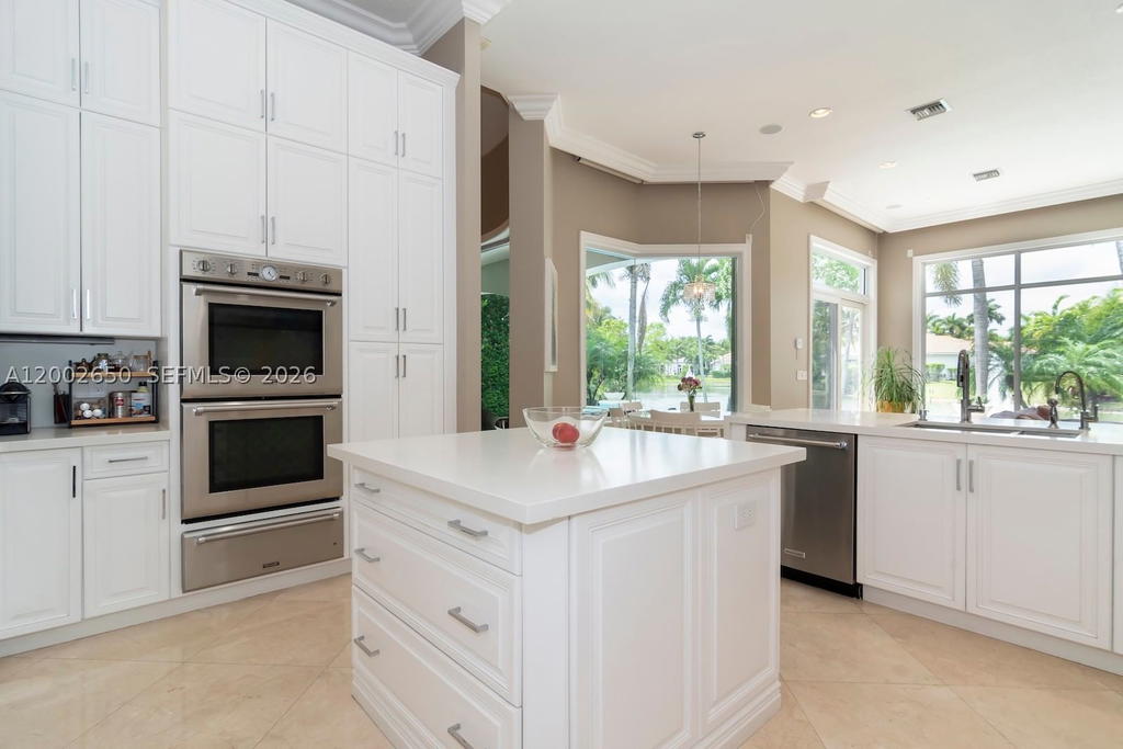 Real estate property located at 651 Sweet Bay Ave, Broward, Enclave 2nd Sec, Plantation, FL