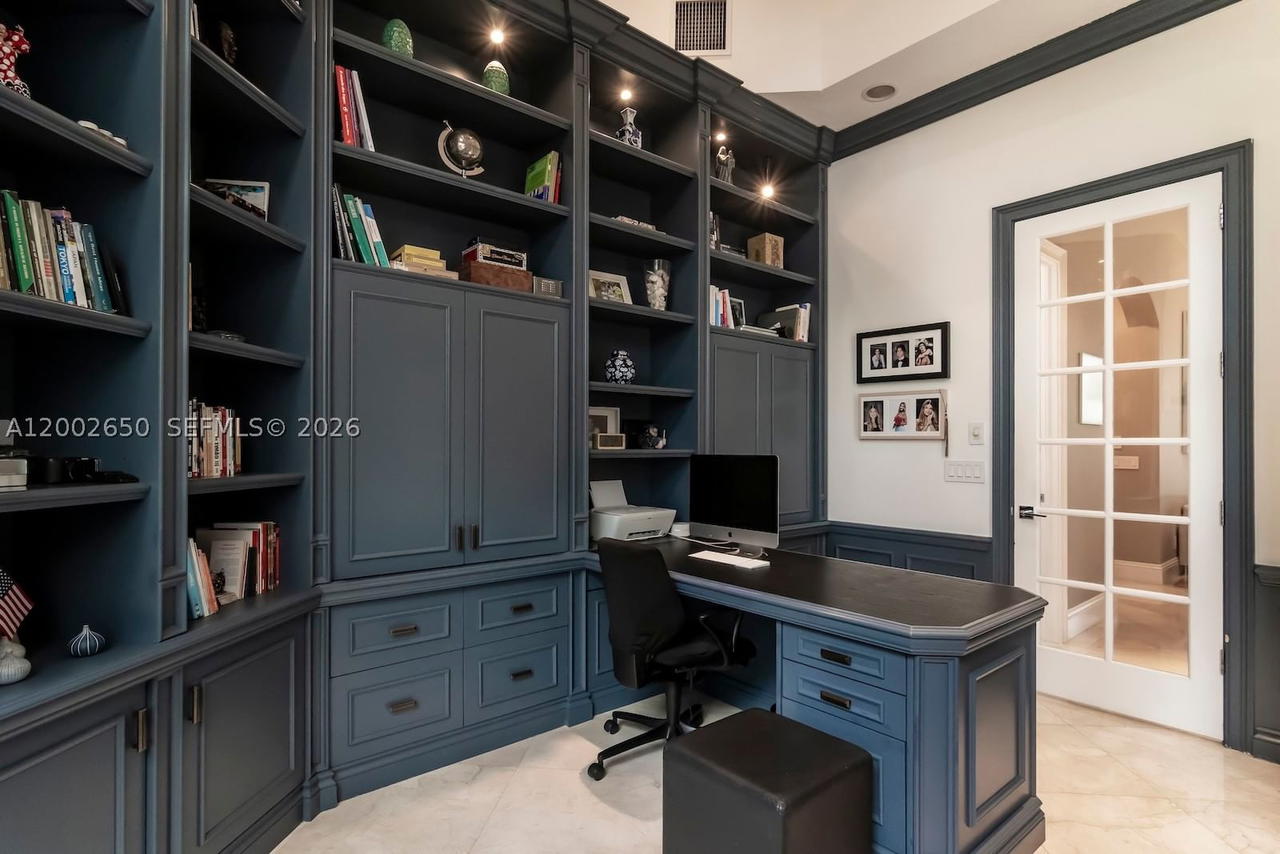 Real estate property located at 651 Sweet Bay Ave, Broward, Enclave 2nd Sec, Plantation, FL