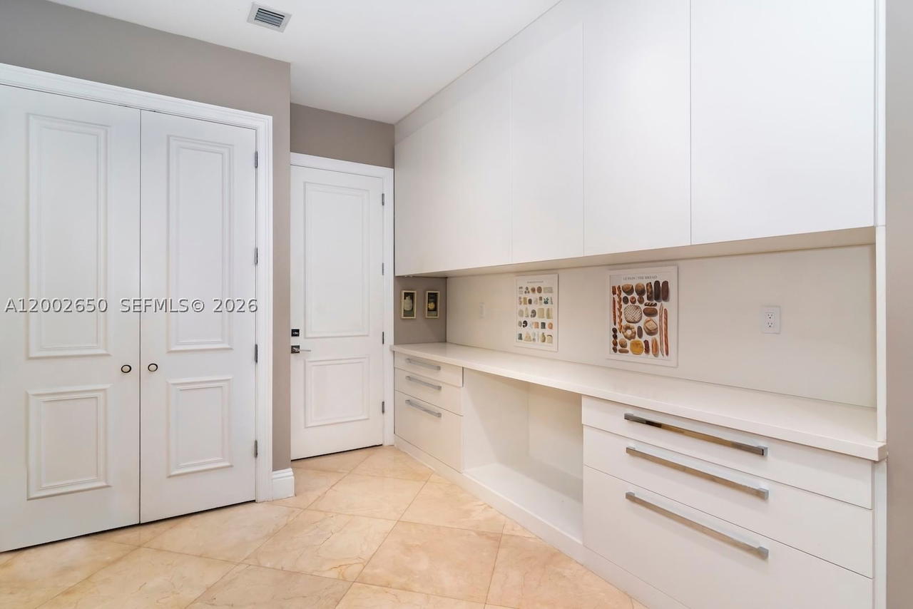 Real estate property located at 651 Sweet Bay Ave, Broward, Enclave 2nd Sec, Plantation, FL