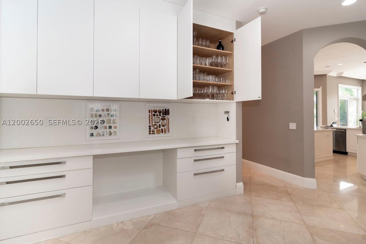 Real estate property located at 651 Sweet Bay Ave, Broward, Enclave 2nd Sec, Plantation, FL
