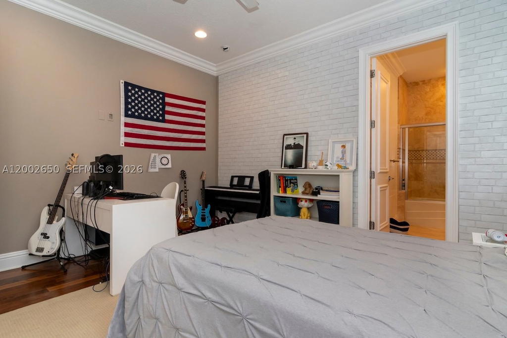 Real estate property located at 651 Sweet Bay Ave, Broward, Enclave 2nd Sec, Plantation, FL
