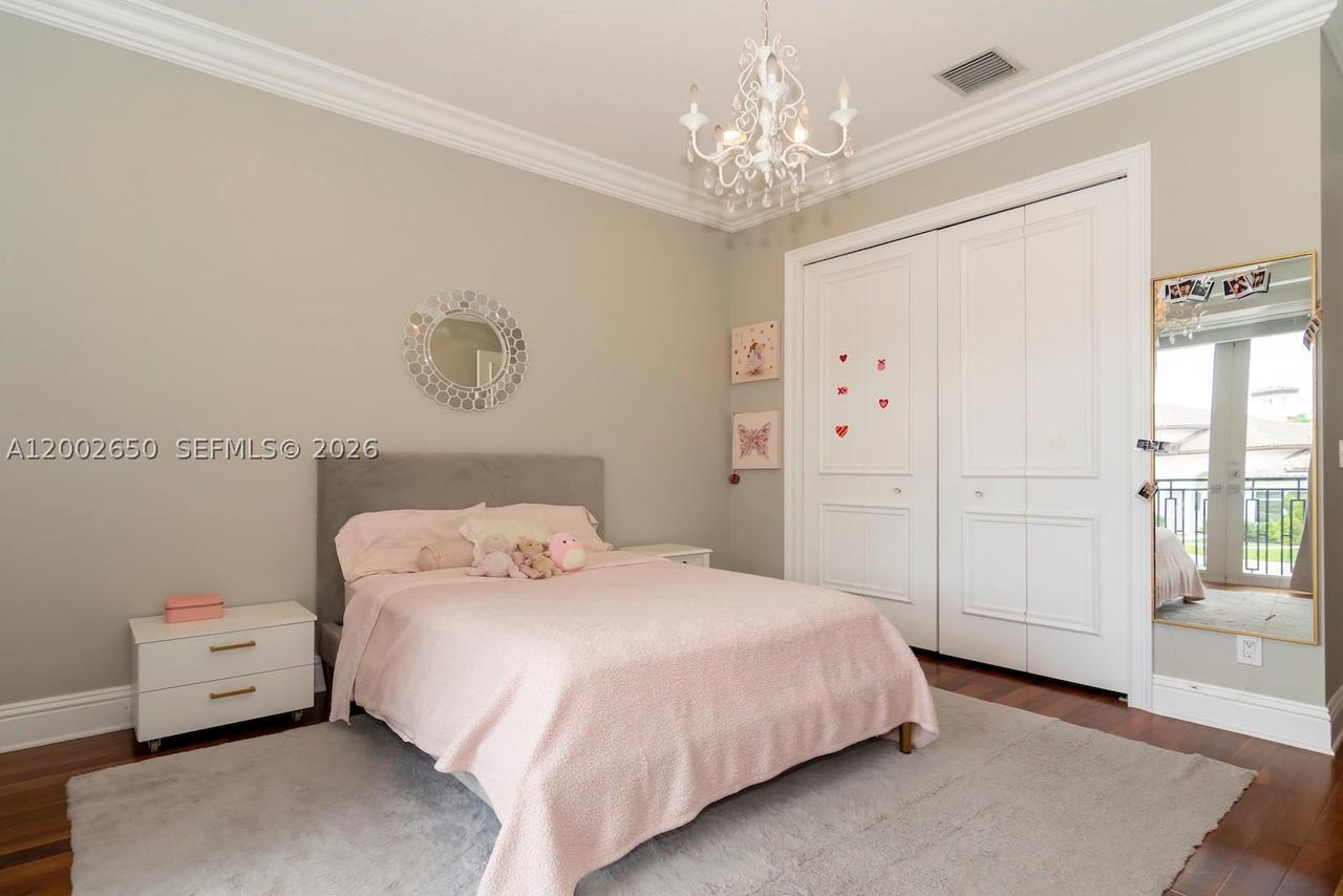 Real estate property located at 651 Sweet Bay Ave, Broward, Enclave 2nd Sec, Plantation, FL