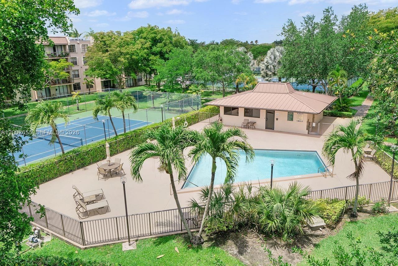 Real estate property located at 13100 92nd Ave A-PH11, Miami-dade, Village At The Falls Cond, Miami, FL