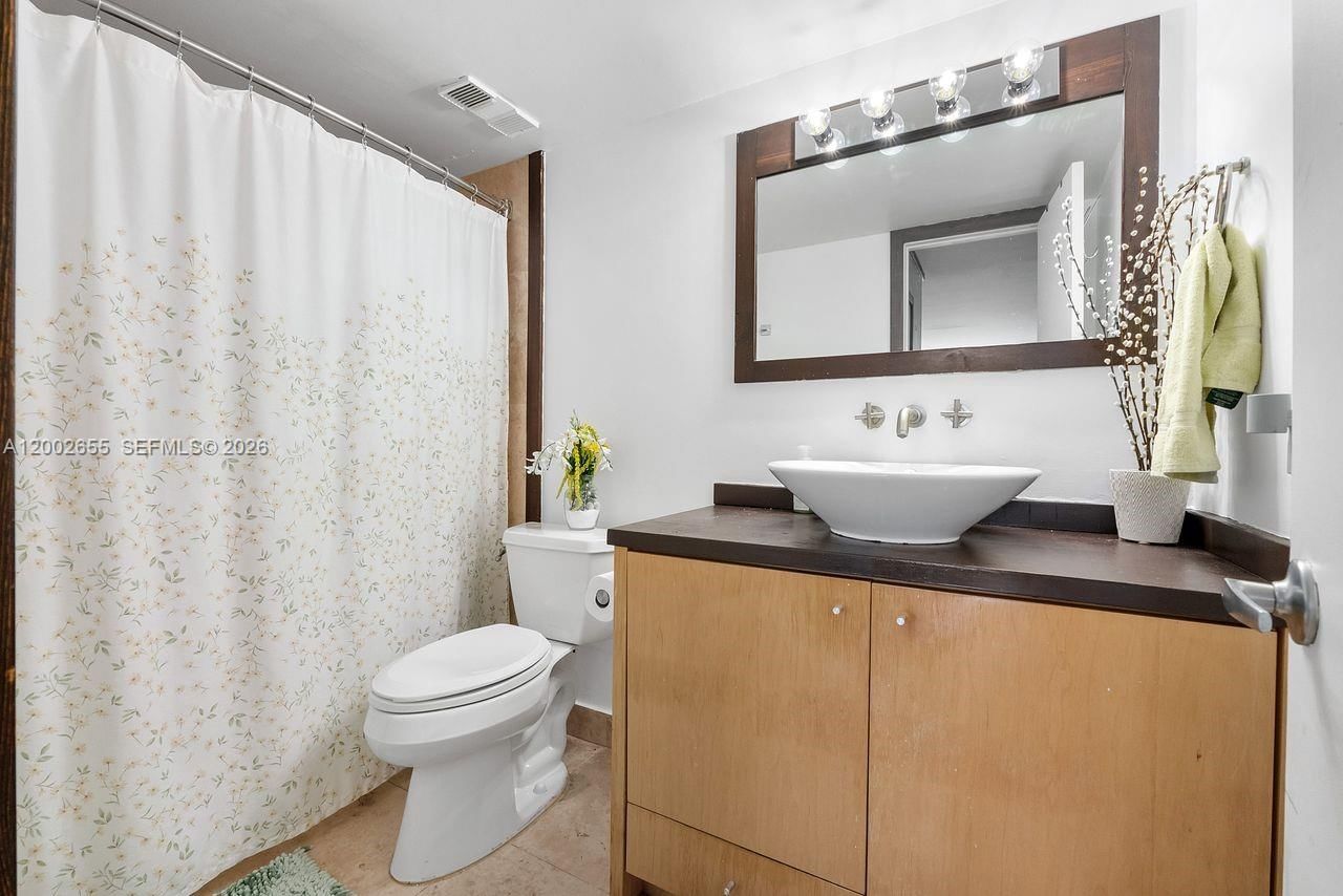 Real estate property located at 13100 92nd Ave A-PH11, Miami-dade, Village At The Falls Cond, Miami, FL