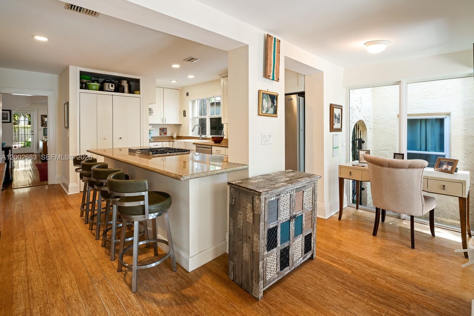 Real estate property located at 2521 Inagua Ave, Miami-dade, King Park, Coconut Grove, FL