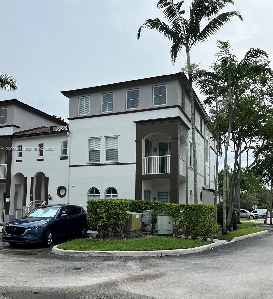 Real estate property located at 4455 160th Ave #201, Broward, Courtyards Four Condo, Miramar, FL
