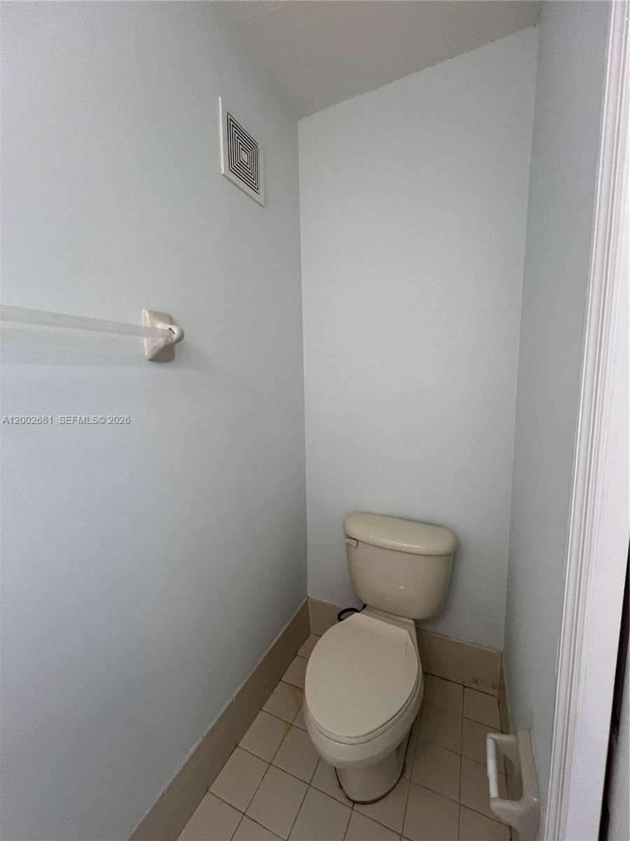 Real estate property located at 4455 160th Ave #201, Broward, Courtyards Four Condo, Miramar, FL