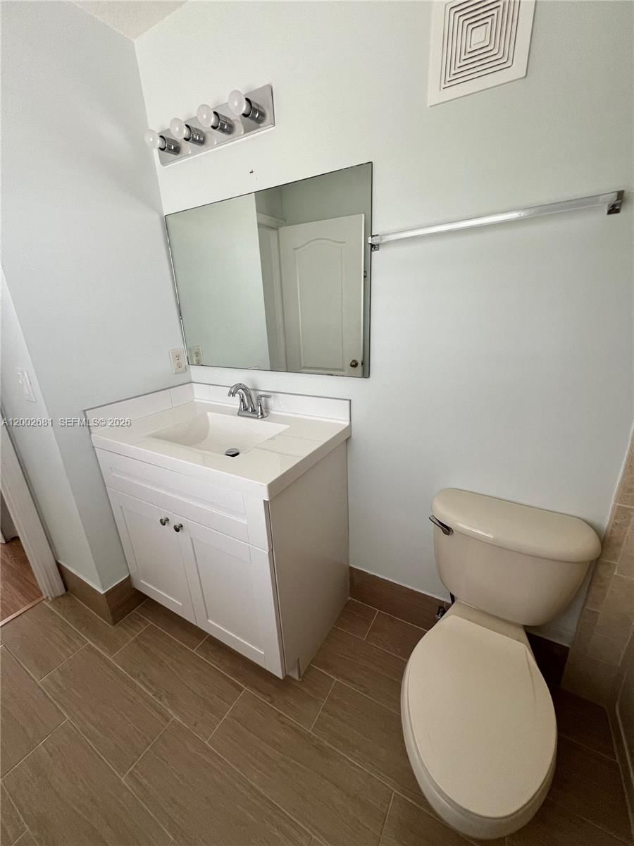 Real estate property located at 4455 160th Ave #201, Broward, Courtyards Four Condo, Miramar, FL