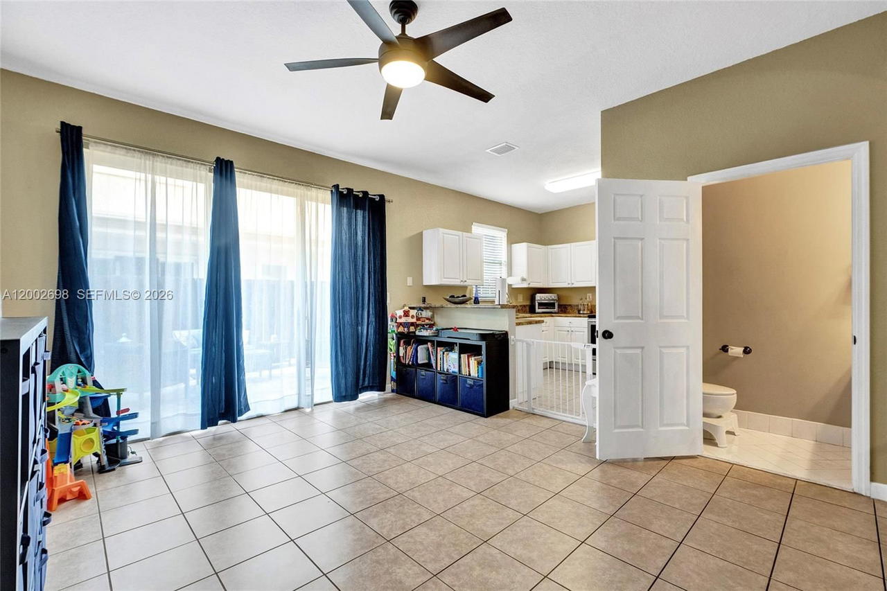 Real estate property located at 12839 135th Ter, Miami-dade, Courts At Tuscany, Miami, FL