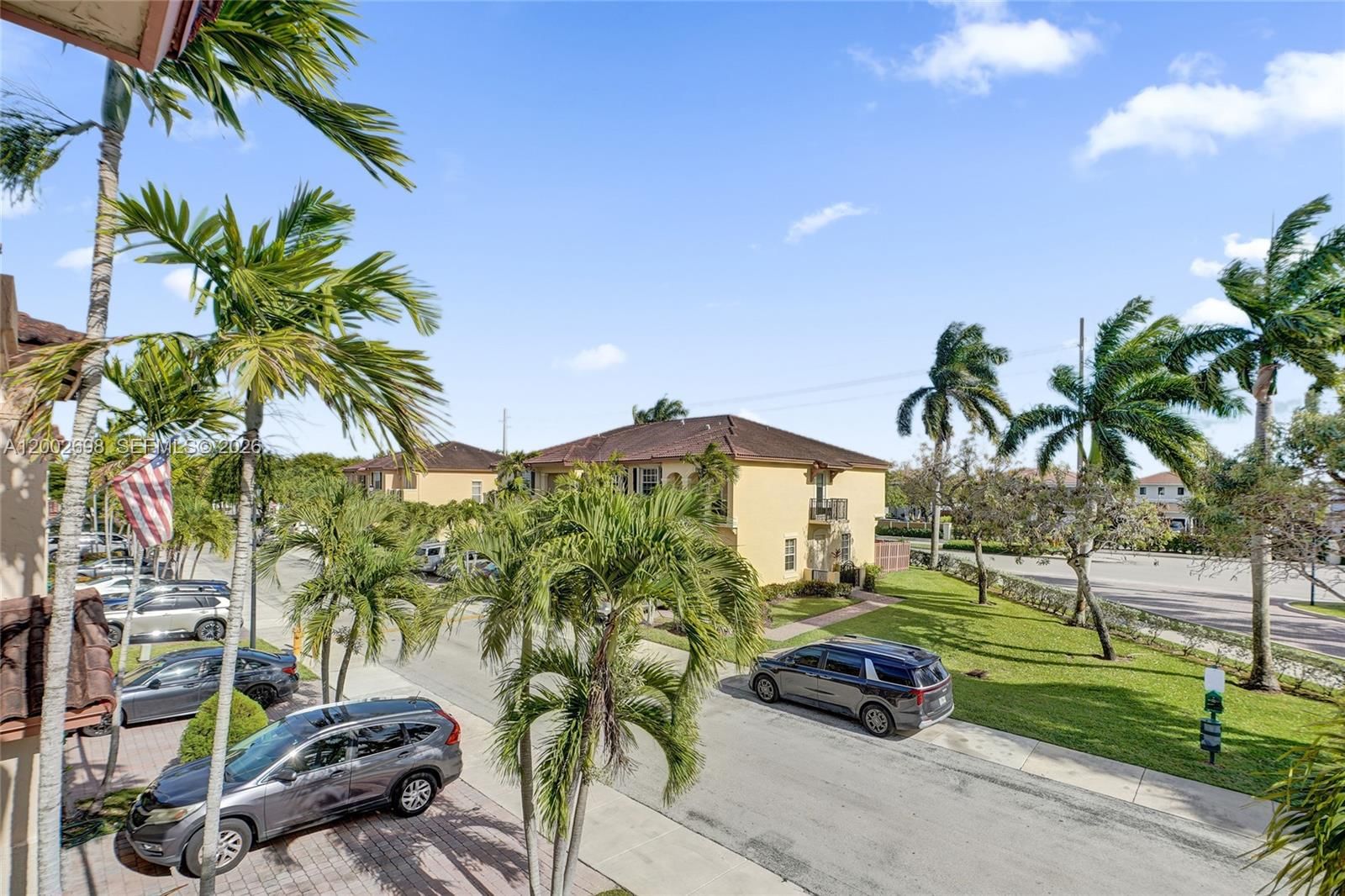 Real estate property located at 12839 135th Ter, Miami-dade, Courts At Tuscany, Miami, FL