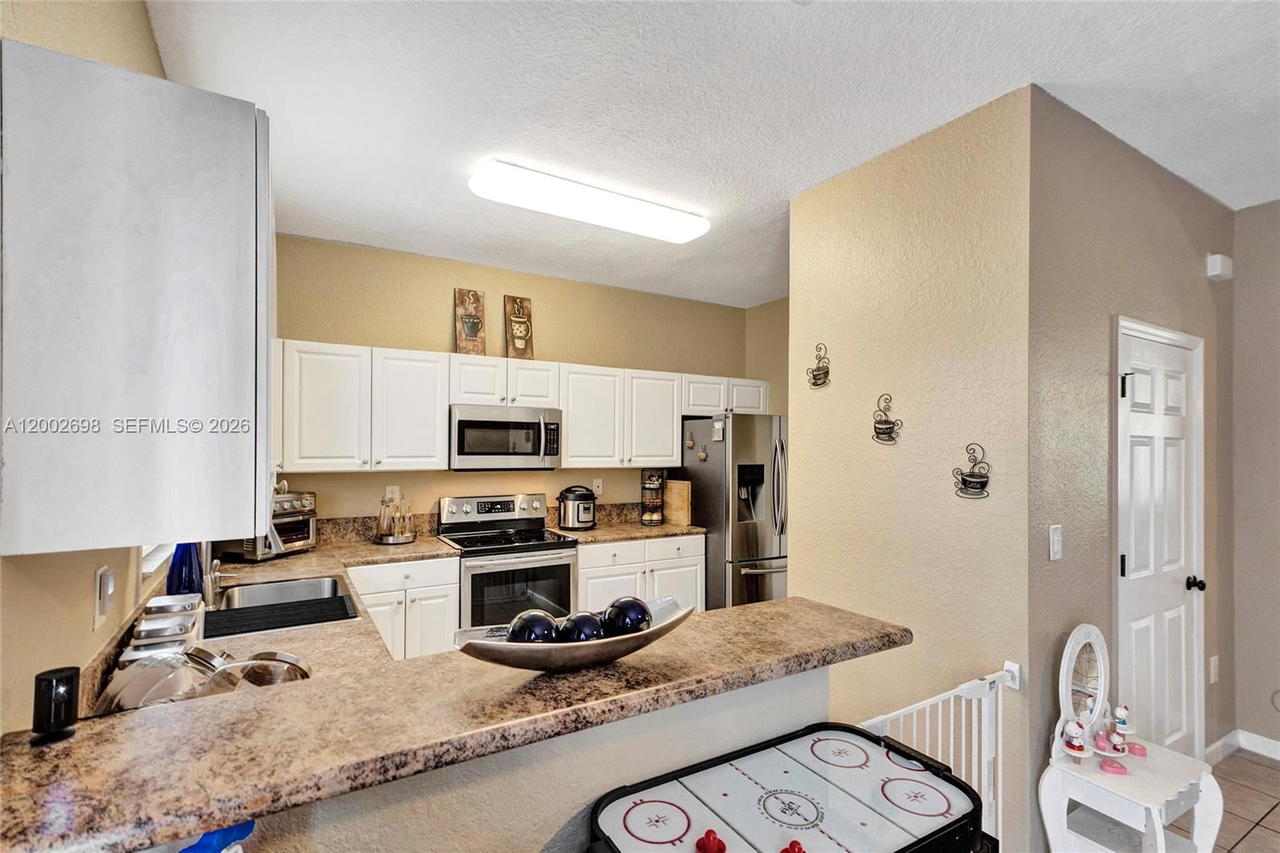Real estate property located at 12839 135th Ter, Miami-dade, Courts At Tuscany, Miami, FL
