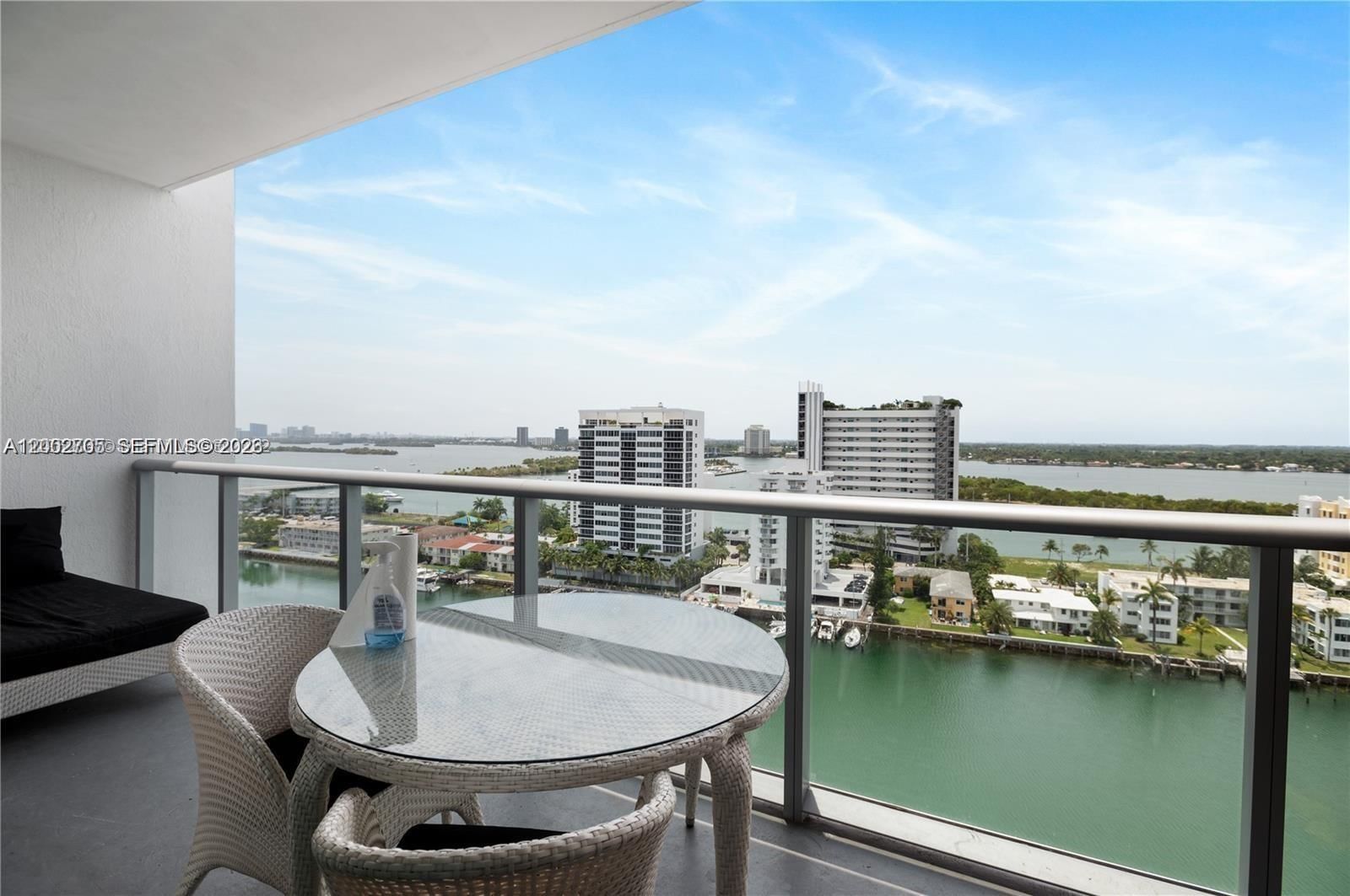 Real estate property located at 7930 East Dr #1505, Miami-dade, Eloquence On The Bay Cond, North Bay Village, FL