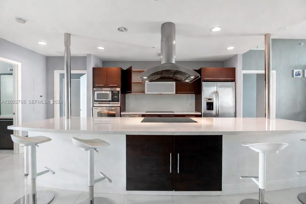 Real estate property located at 7930 East Dr #1505, Miami-dade, Eloquence On The Bay Cond, North Bay Village, FL