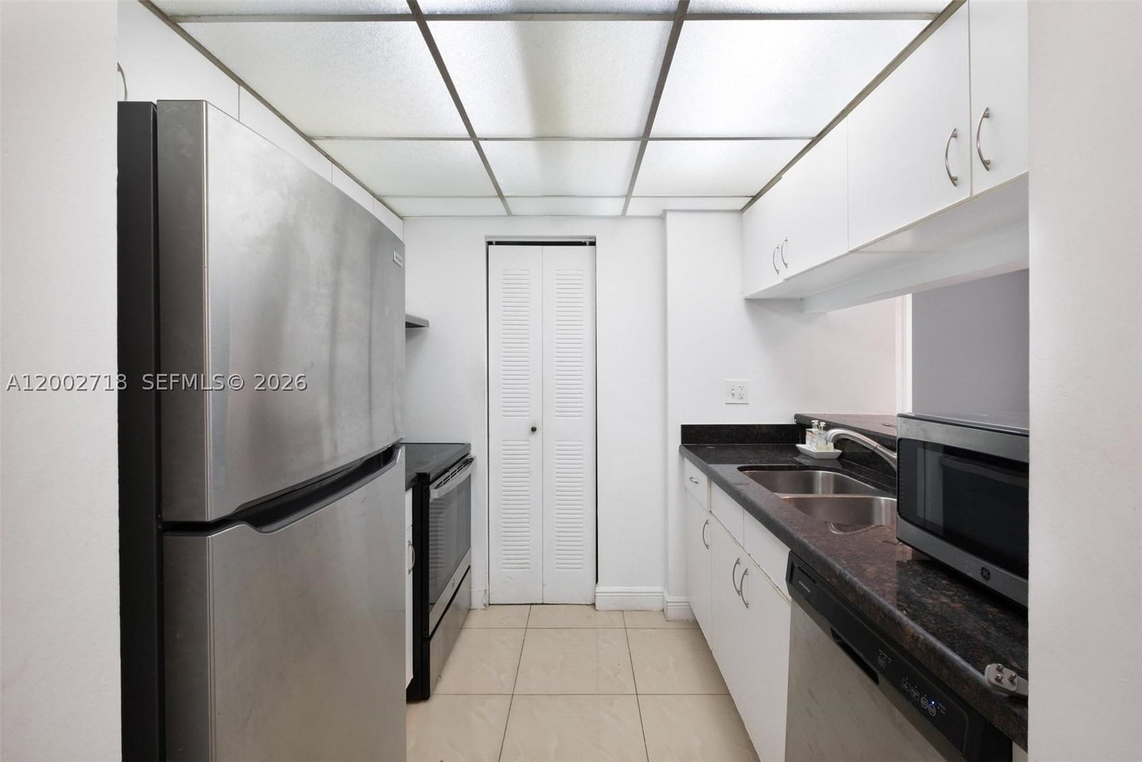 Real estate property located at 800 Miami Ave E-1110, Miami-dade, Madison Downtown Condo, Miami, FL