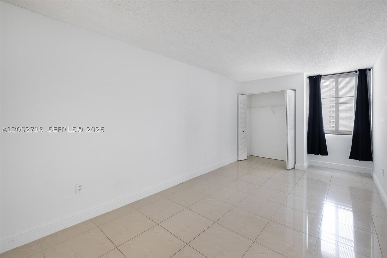 Real estate property located at 800 Miami Ave E-1110, Miami-dade, Madison Downtown Condo, Miami, FL