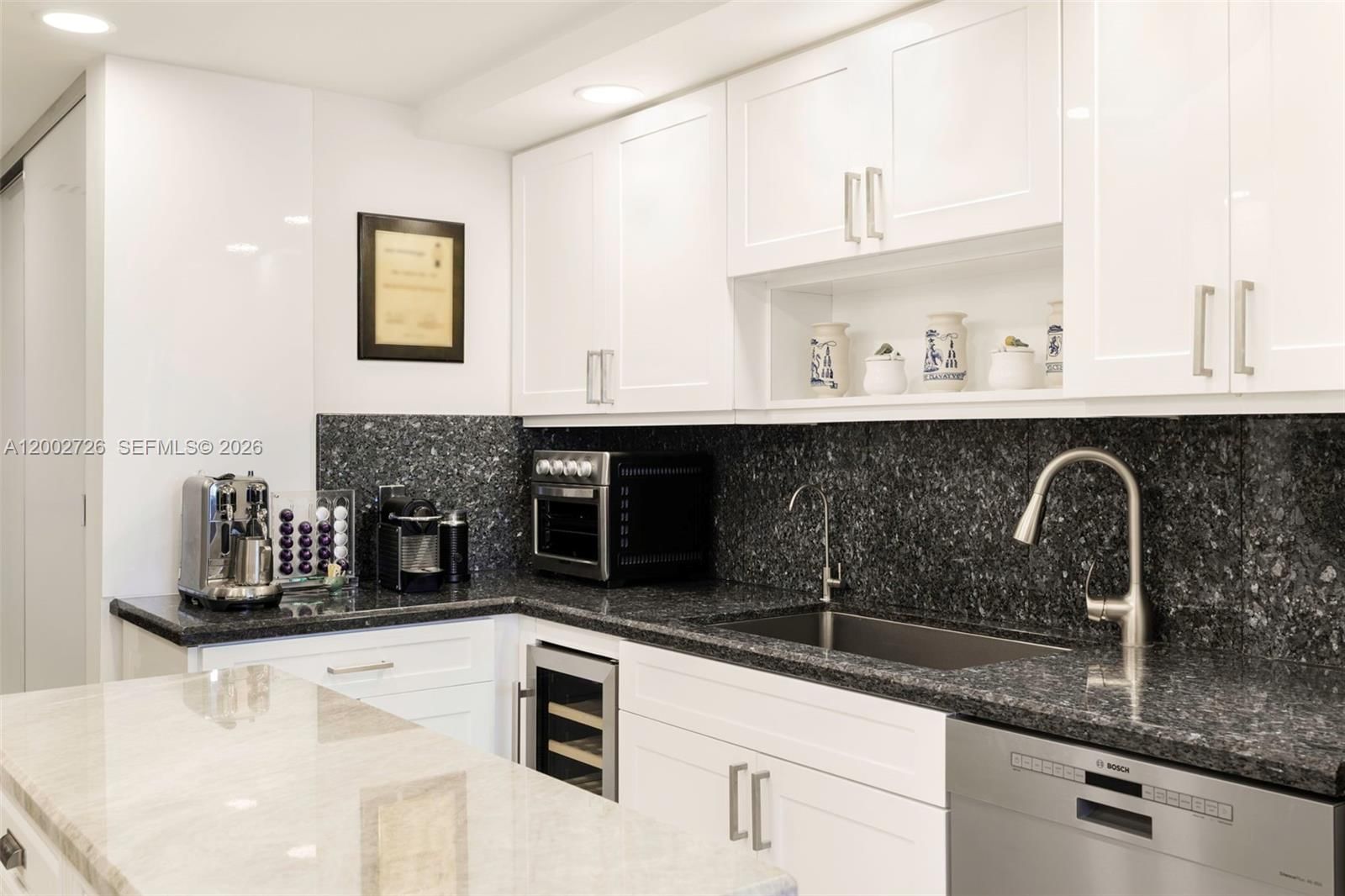 Real estate property located at 2 Grove Isle Dr B1109, Miami-dade, Grove Isle Condo, Coconut Grove, FL