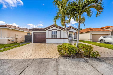 Real estate property located at 7972 198th St, Miami-dade, Spanish Lakes 2nd Addn, Hialeah, FL