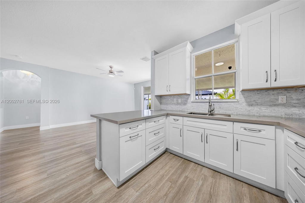 Real estate property located at 7972 198th St, Miami-dade, Spanish Lakes 2nd Addn, Hialeah, FL