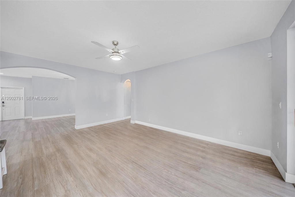 Real estate property located at 7972 198th St, Miami-dade, Spanish Lakes 2nd Addn, Hialeah, FL