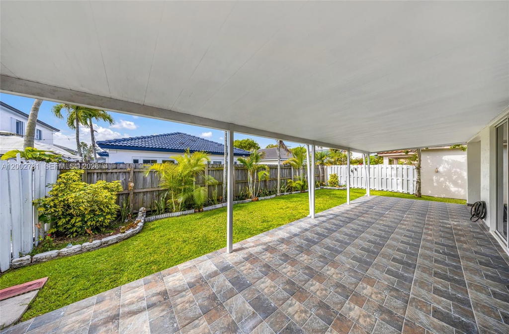 Real estate property located at 7972 198th St, Miami-dade, Spanish Lakes 2nd Addn, Hialeah, FL