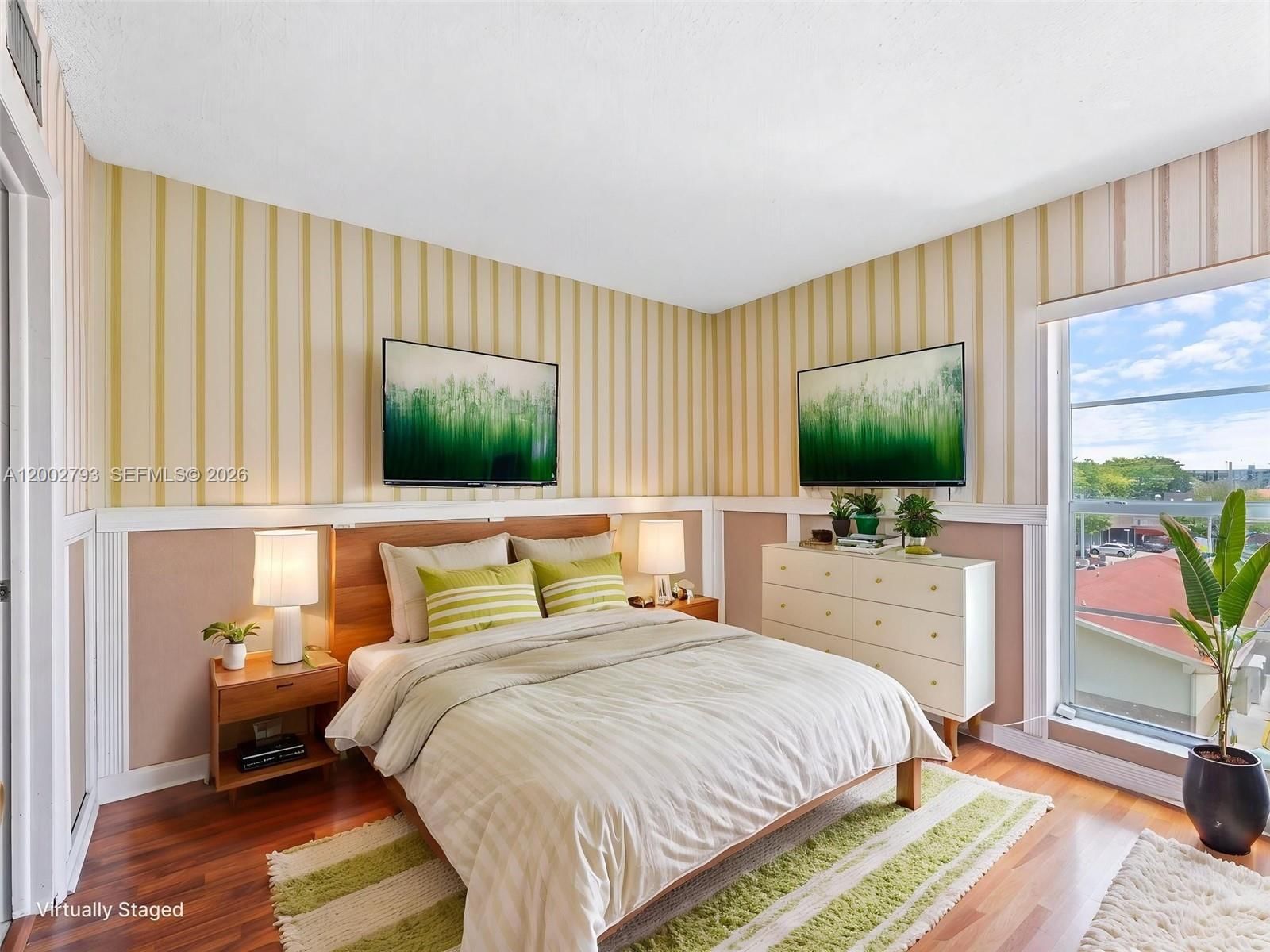 Real estate property located at 4713 7th St #410-1, Miami-dade, Sunset Villas Condo, Miami, FL