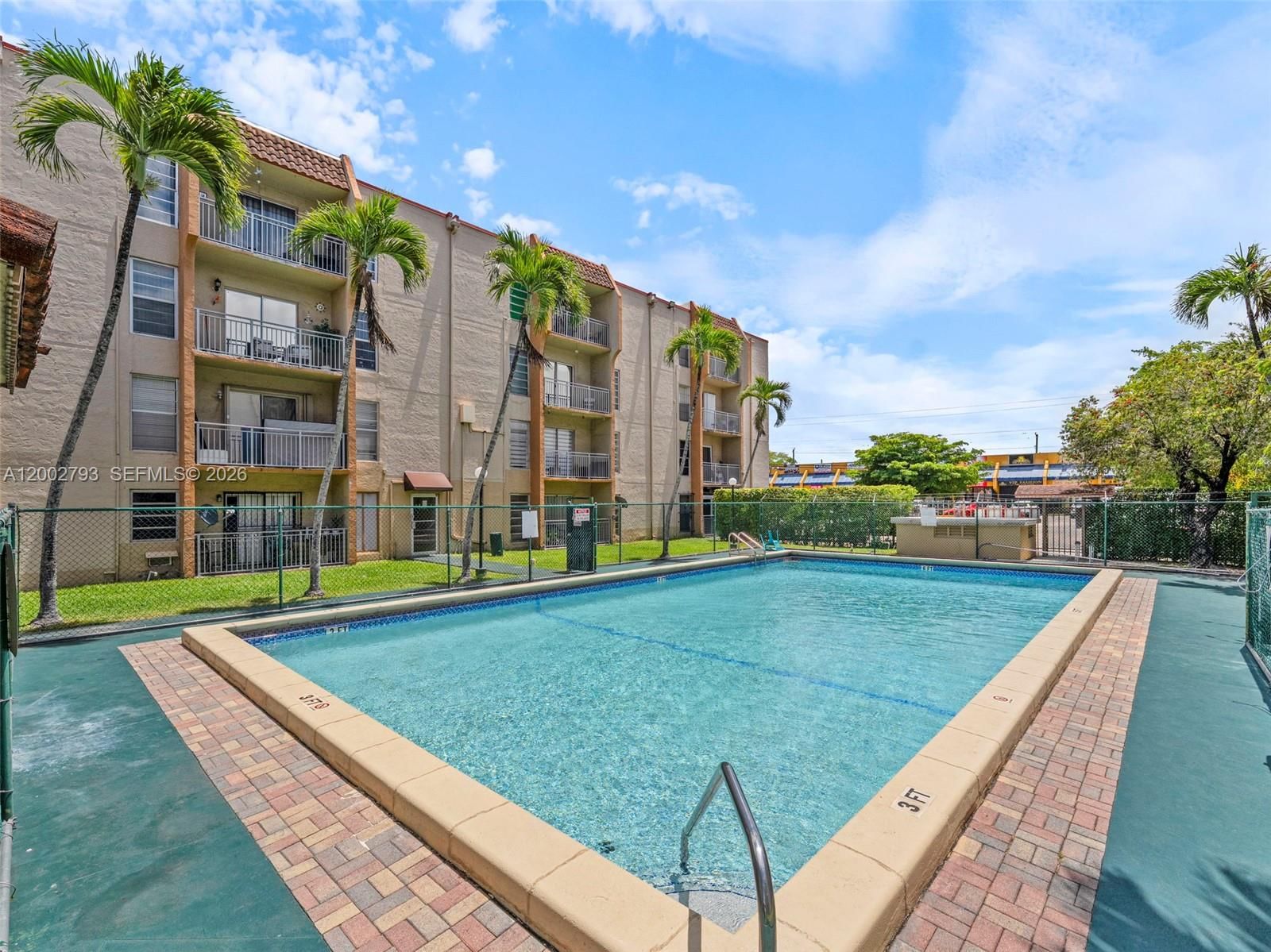 Real estate property located at 4713 7th St #410-1, Miami-dade, Sunset Villas Condo, Miami, FL