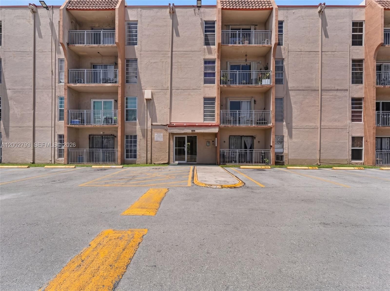 Real estate property located at 4713 7th St #410-1, Miami-dade, Sunset Villas Condo, Miami, FL