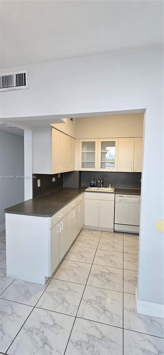 Real estate property located at 7441 Wayne Ave #11A, Miami-dade, Parkview Point Condo, Miami Beach, FL