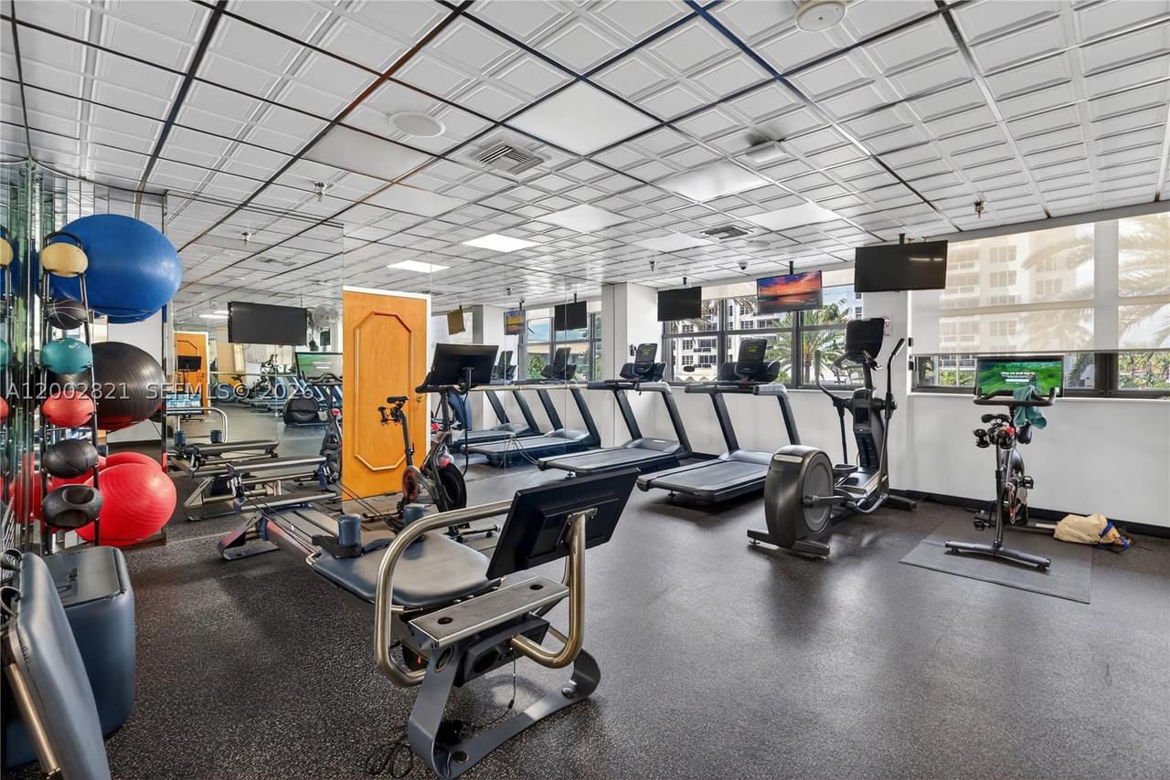 Real estate property located at 5757 Collins Ave #1104, Miami-dade, Lexcellence Condo, Miami Beach, FL