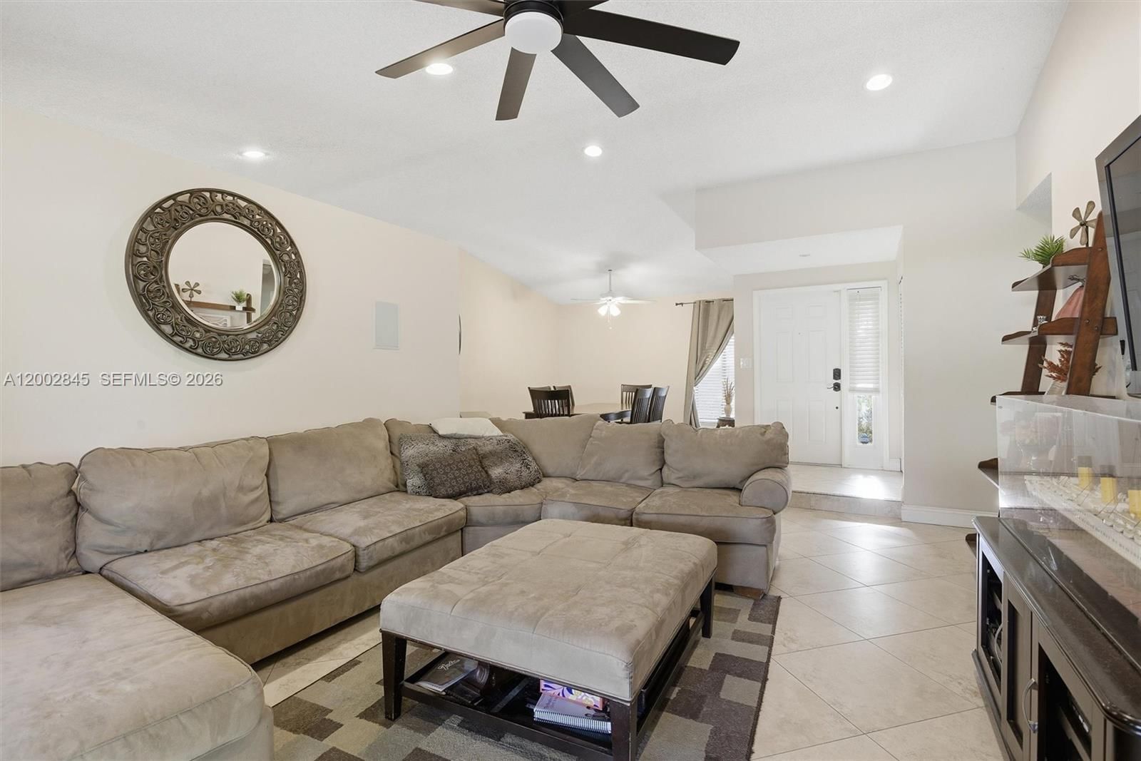 Real estate property located at 921 Monticello Ave, Broward, Shenandoah Section One, Davie, FL