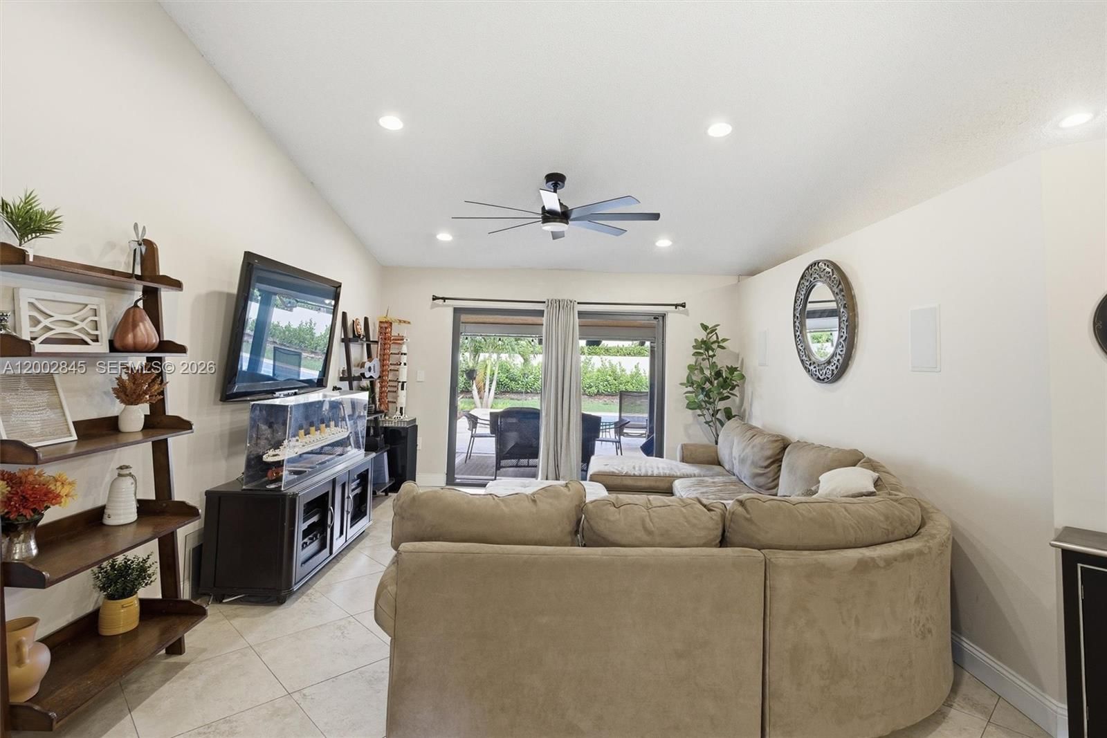 Real estate property located at 921 Monticello Ave, Broward, Shenandoah Section One, Davie, FL