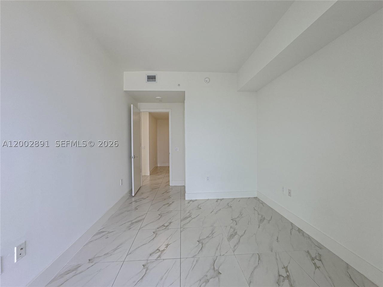 Real estate property located at 2000 Metropica Way #2009, Broward, Metropica North Tower One, Sunrise, FL