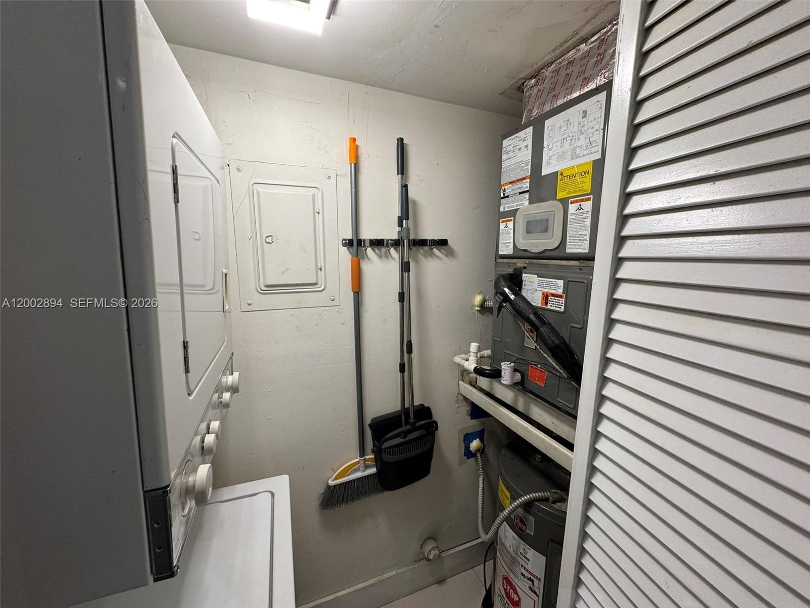 Real estate property located at 240 Lakeview Dr #112, Broward, Building Ten Of Racquet C, Weston, FL