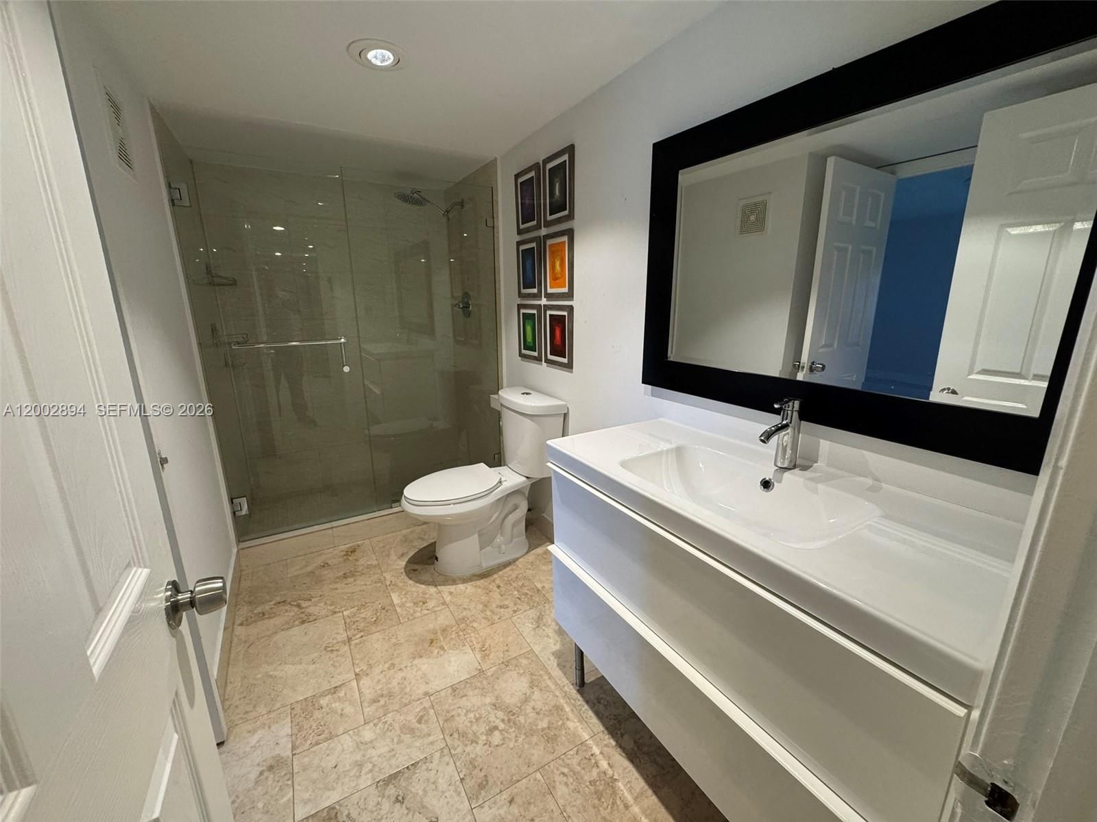 Real estate property located at 240 Lakeview Dr #112, Broward, Building Ten Of Racquet C, Weston, FL