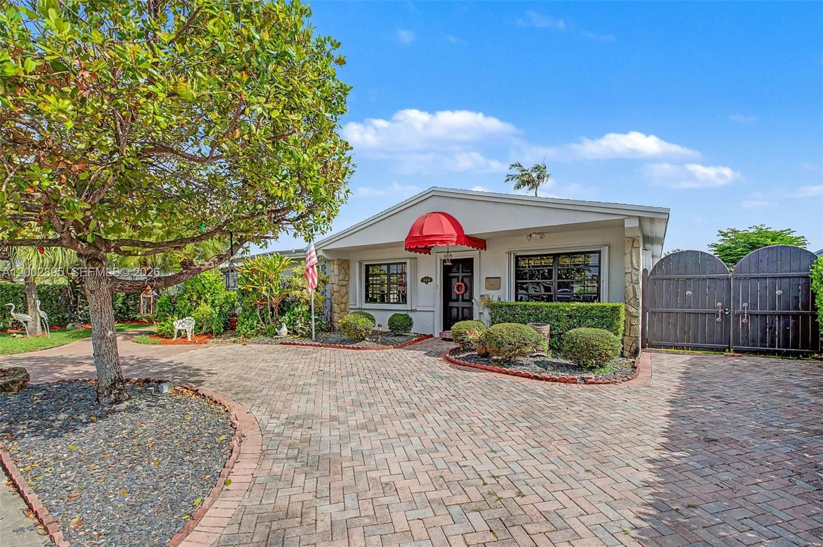 Real estate property located at 10841 68th Dr, Miami-dade, Westwood Ests Sec 2 2nd A, Miami, FL