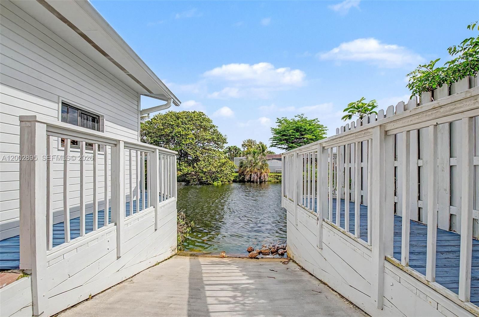 Real estate property located at 10841 68th Dr, Miami-dade, Westwood Ests Sec 2 2nd A, Miami, FL