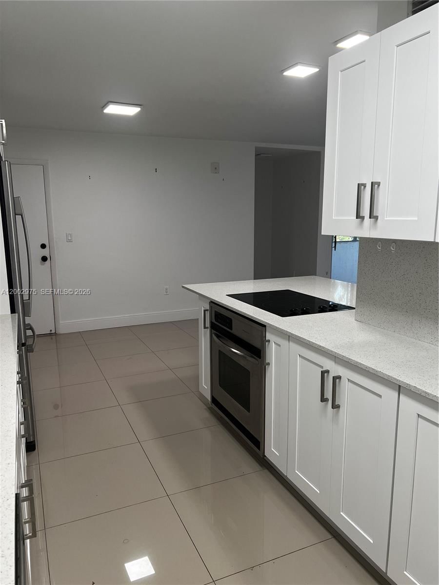 Real estate property located at 9350 77th Ave G1, Miami-dade, Kingston Square Condo, Miami, FL