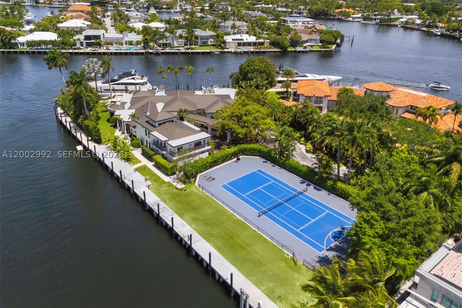 Real estate property located at 2300 Aqua Vista Blvd, Broward, Merritt Isle, Fort Lauderdale, FL