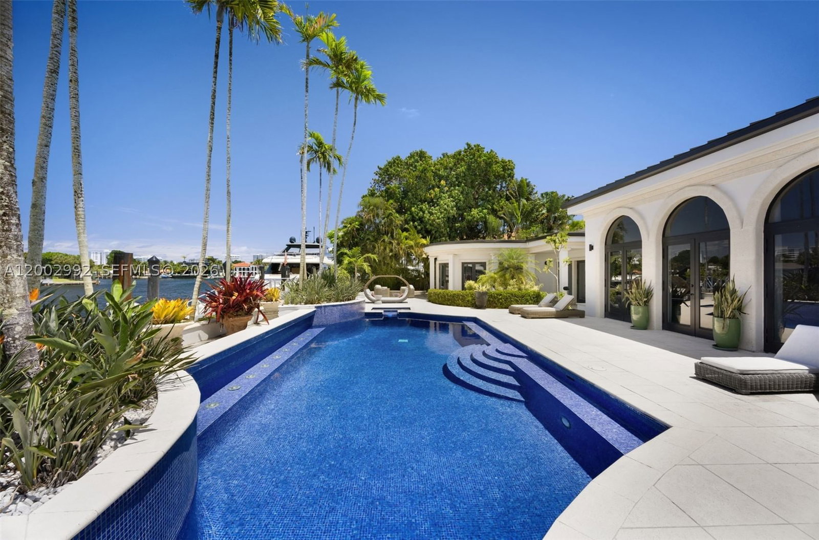 Real estate property located at 2300 Aqua Vista Blvd, Broward, Merritt Isle, Fort Lauderdale, FL