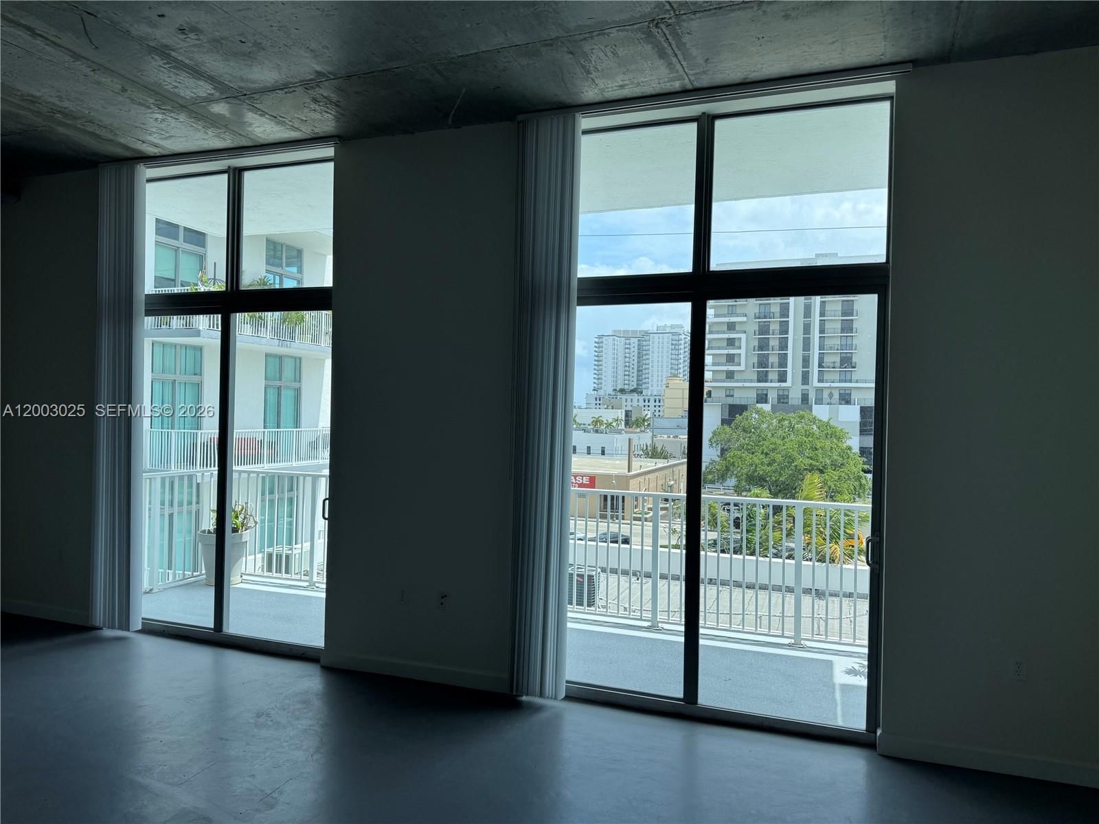 Real estate property located at 2100 Van Buren St #412, Broward, Lofts At Hollywood Statio, Hollywood, FL